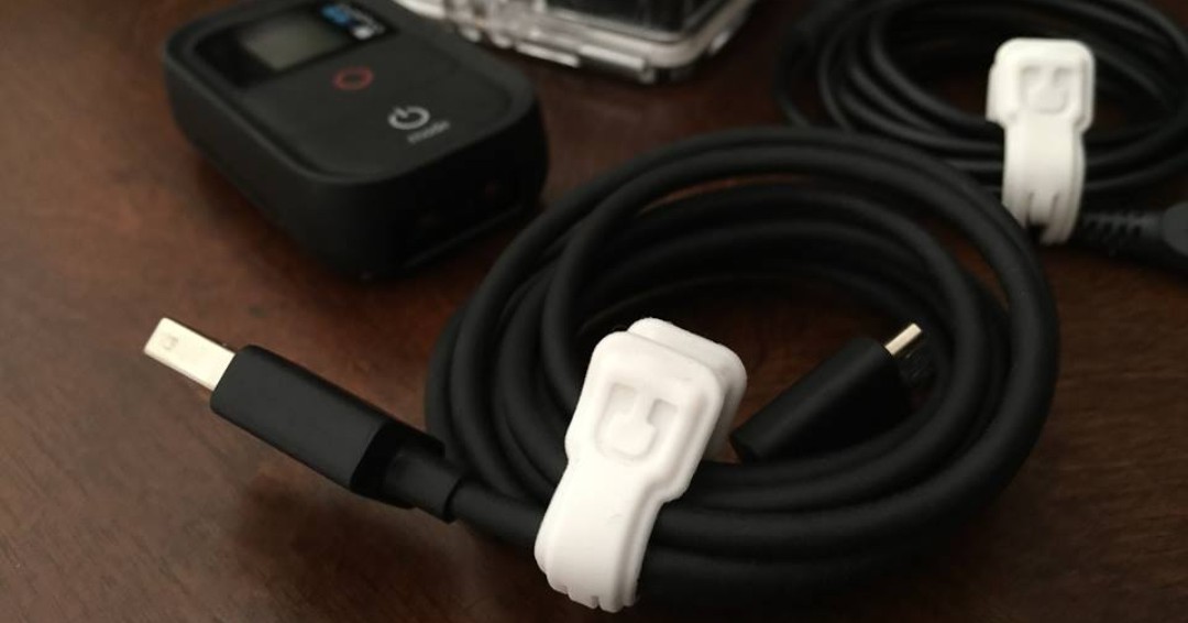 CloopBand's tweet image. Cloop has seriously changed my life. No more cable chaos 🙏🏼 #cablemanagement #cloop&quot;