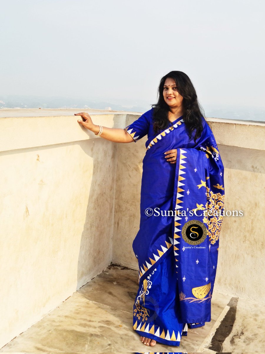 SPattachitra's tweet photo. #Treeoflife or #Familytree,
Not on the walls but on the saree to celebrate the symbol of #love and #unity in #pattachitra style by #SunitasCreations
DM 7008458388
#handpaintedsaree #artwork #designersarees #odishasilksarees #odishahandlooms #odishatourismofficial #dhauli #saree https://t.co/bbcHOas4xU