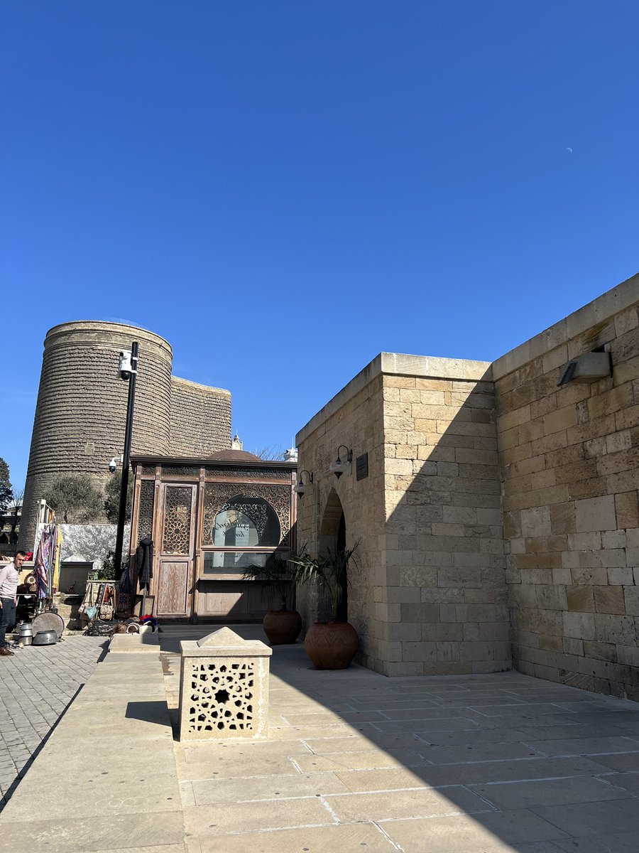 NuraneTag's tweet photo. #baku #icherisheher https://t.co/RgRJrst9Ye