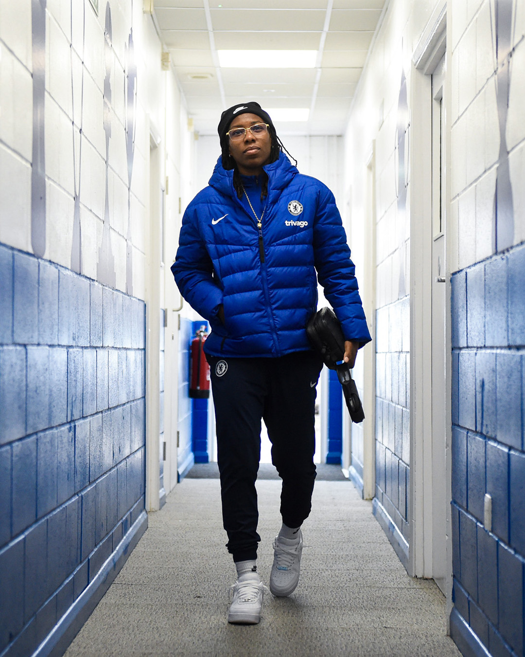 Nike chelsea puffer jacket hot sale