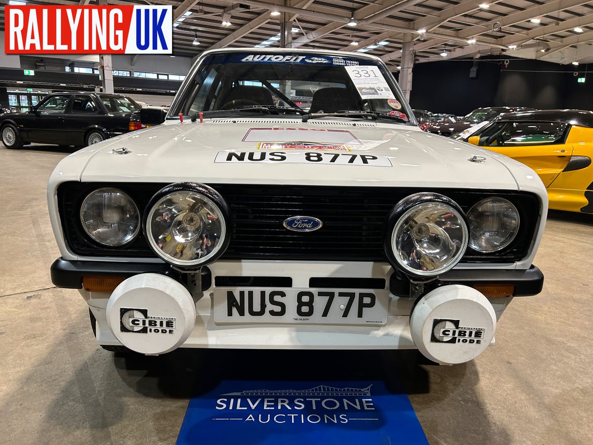 RallyingUK's tweet image. McRAE:  📷 At auction by @silverstoneauc at @RaceRetro_ 2023 — Colin McRae and Robert Reid's 1990 Hackle Rally-winning 1976 Ford Escort MKII [NUS 877P]. Est. £200,000 - £240,000.

🇬🇧 @robertreidwrc | @FordPerformance | @forduk | @ShellMotorsport | #RaceRetro
