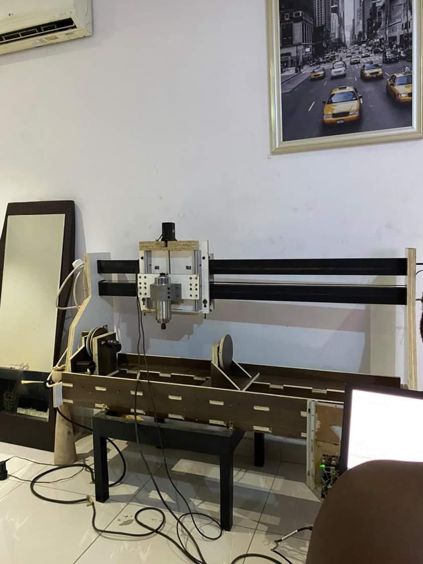 Bk_Klassic's tweet image. Pretty much done and ready to go, just wiring and cable management and we good. These are parts from my other CNC router. 1.5kw water cooled spindle, 375ozin steppers, running off an Arduino Uno. I might change the firmware to change the Y Axis to A axis. #cnc #lathe #4thaxis