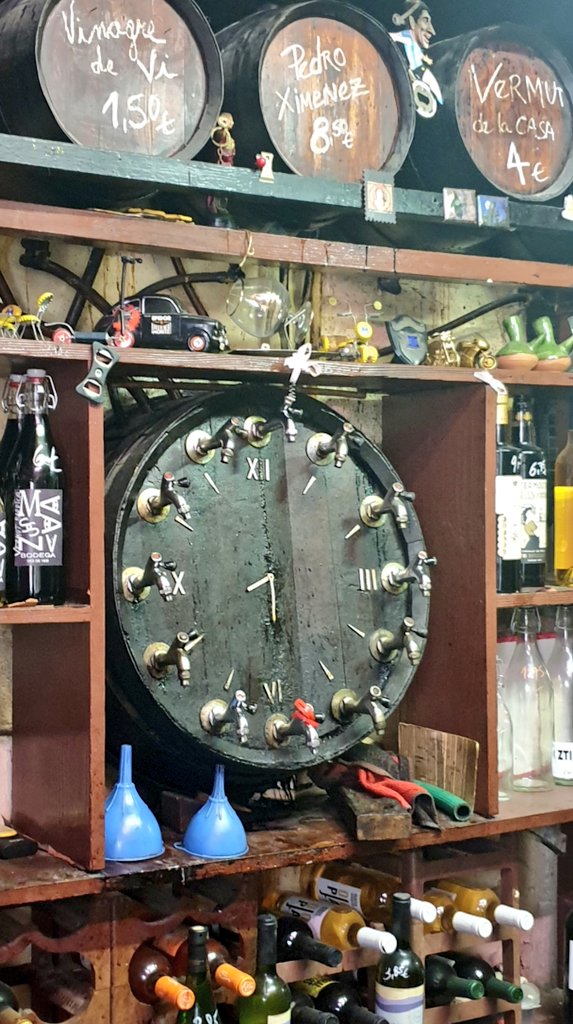 historiesdebcn's tweet photo. Hora del vermut ⌚🍸 https://t.co/tNs2zuqas9