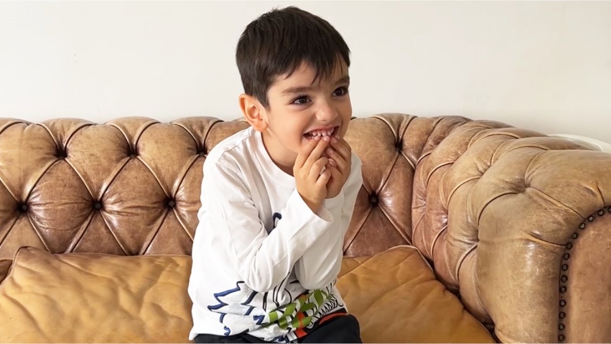 zazbrothers's tweet photo. Something really funny is going on here 😂

Follow: @zazbrothers         

----
#kidsfun #funnymoments #zazbrothers #funlearning #kidsyactivities #funlearningforkids #funlearningactivities #funlearningathome #funlearningactivity #forkids #forkids #kidstuber #kids https://t.co/RBcUcNsQoZ