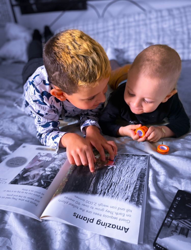 MTrufia's tweet photo. "The journey of a life time begins with tourning of a page" 📚🗞📖📜📚
                               ( Rachel Anders)
@HexthorpePri 
@astreaacademies 
@PhilShepp 
@year3 
@reading 
@books https://t.co/TcBPPOdzG1