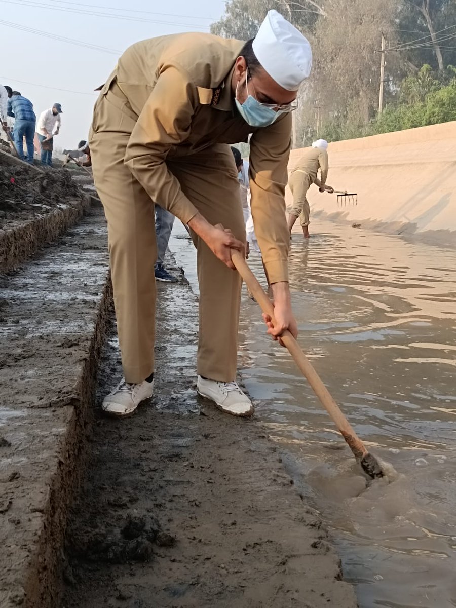 niteshsoni90's tweet image. PROJECT AMRIT 
#SwachhJalSwachhMann 
#AzadiKaAmritMahotsav 
#ProjectAmrit 
#ServiceWithHumility 
@indiaculture.goi
@mowrrdgr 
@moefcc 
@UNEP
