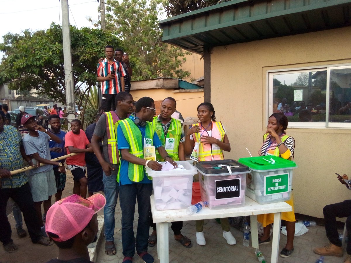 josephmalex's tweet photo. Dear Coconut generation,
My conscience is free.
I voted against bad governance in Nigeria.
Win or loose, I fought well and I owe no one NO apology.
I will do it again a million times over.
#ElectionResult #NigeriaElections2023 #NigeriaDecides #NoStructure https://t.co/Gu0R6vEueI