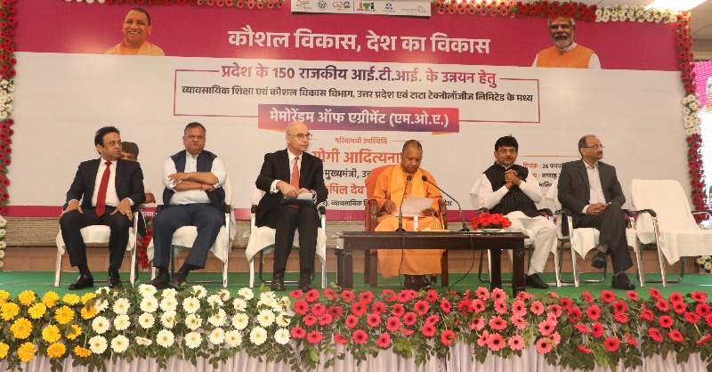 TataTech_News's tweet photo. #Upskilling - We're excited to collaborate with the UP govt. to transform 150 ITIs into futuristic Technology hubs aimed at upskilling youth on #Industry40 technologies and improving their employability.

👉 https://t.co/1gU4IwomRH

@myogiadityanath

#EngineeringABetterWorld
