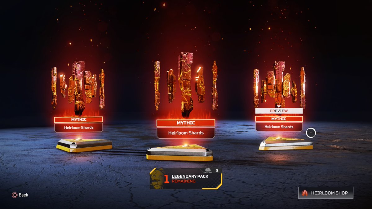 Formula_Bob's tweet image. It finally happened 4 years in the making #PS4share #Apexlegends #Hierloom @Thesupportbubb1 @Playapex
