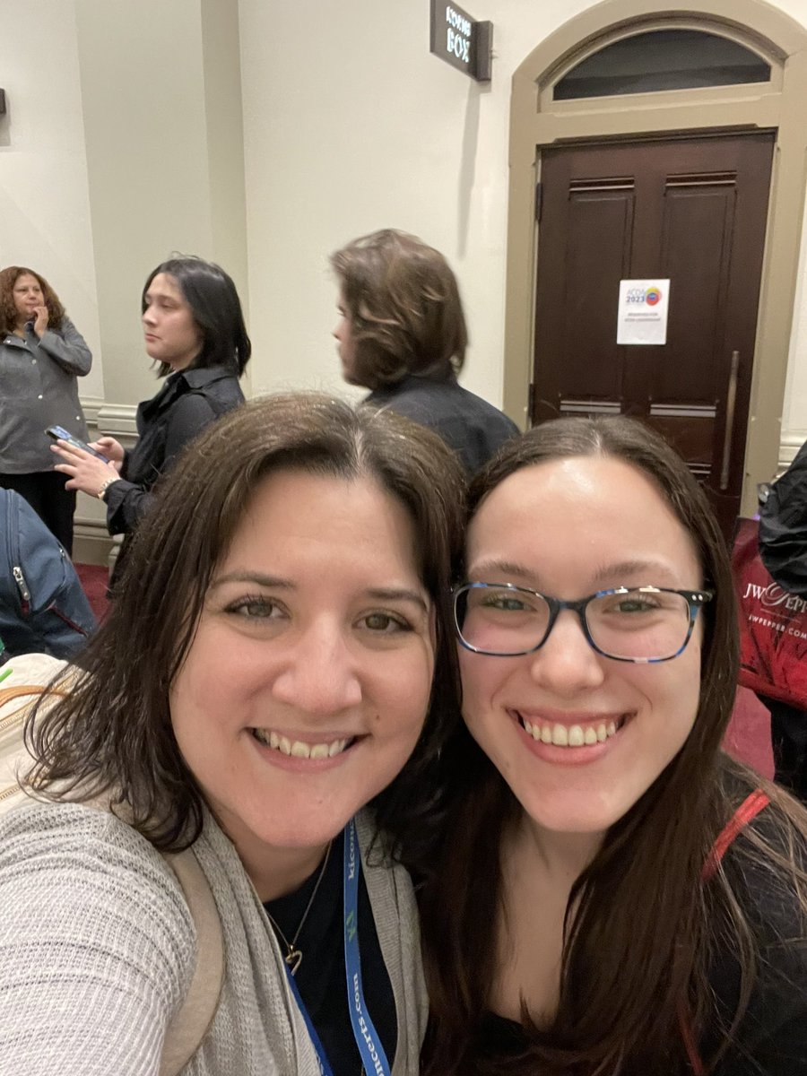 SHE DID IT! Outstanding concert by the <a href="/ACDANational/">ACDA</a> Honor Choirs and the great <a href="/_alexisp_/">alexis ♡</a>  The singers that get themselves into these ensembles do so by being literate, thoughtful, and independent musicians, and our Alexis is a prime example of those traits. #MHSgoestoACDA