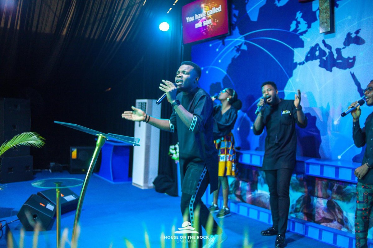hotrumuahia1's tweet photo. |CONTEMPORARY PRAISE|
🎤Who am I that You are mindful of me?
That You hear me when I call
Is it true that You are thinking of me?
How You love me
It's amazing
I am a son of God
He calls me son
#Contemporarypraise
#Createdtowin
#Hotr
#Hotrumuahia
#Hotrservice
#Hotrmedia https://t.co/qg8qkA8BlK