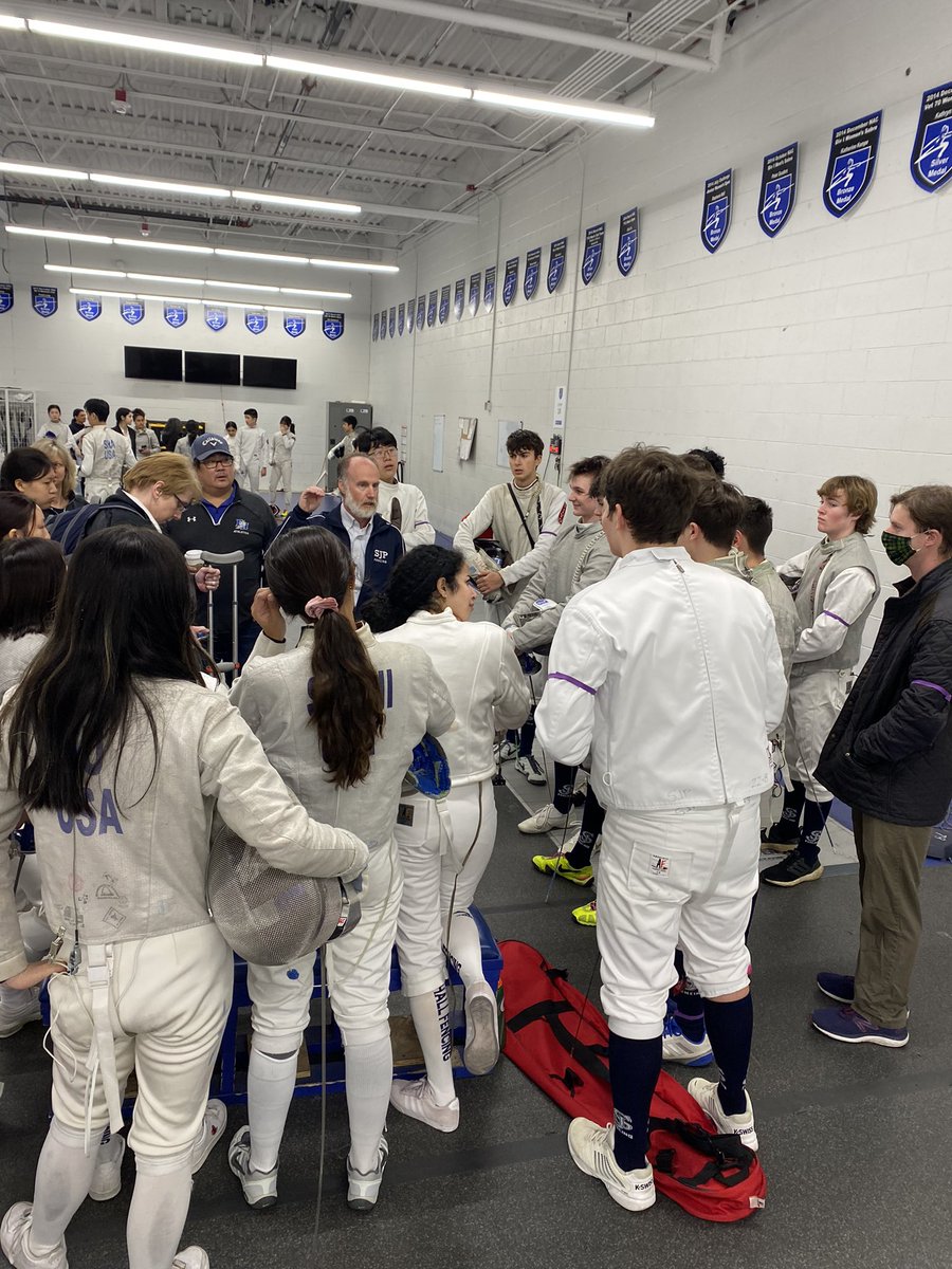 SJP_Fencing's tweet photo. Eagles on the War Path! Good luck at States @sjpathletics https://t.co/dsOCRmyYNb
