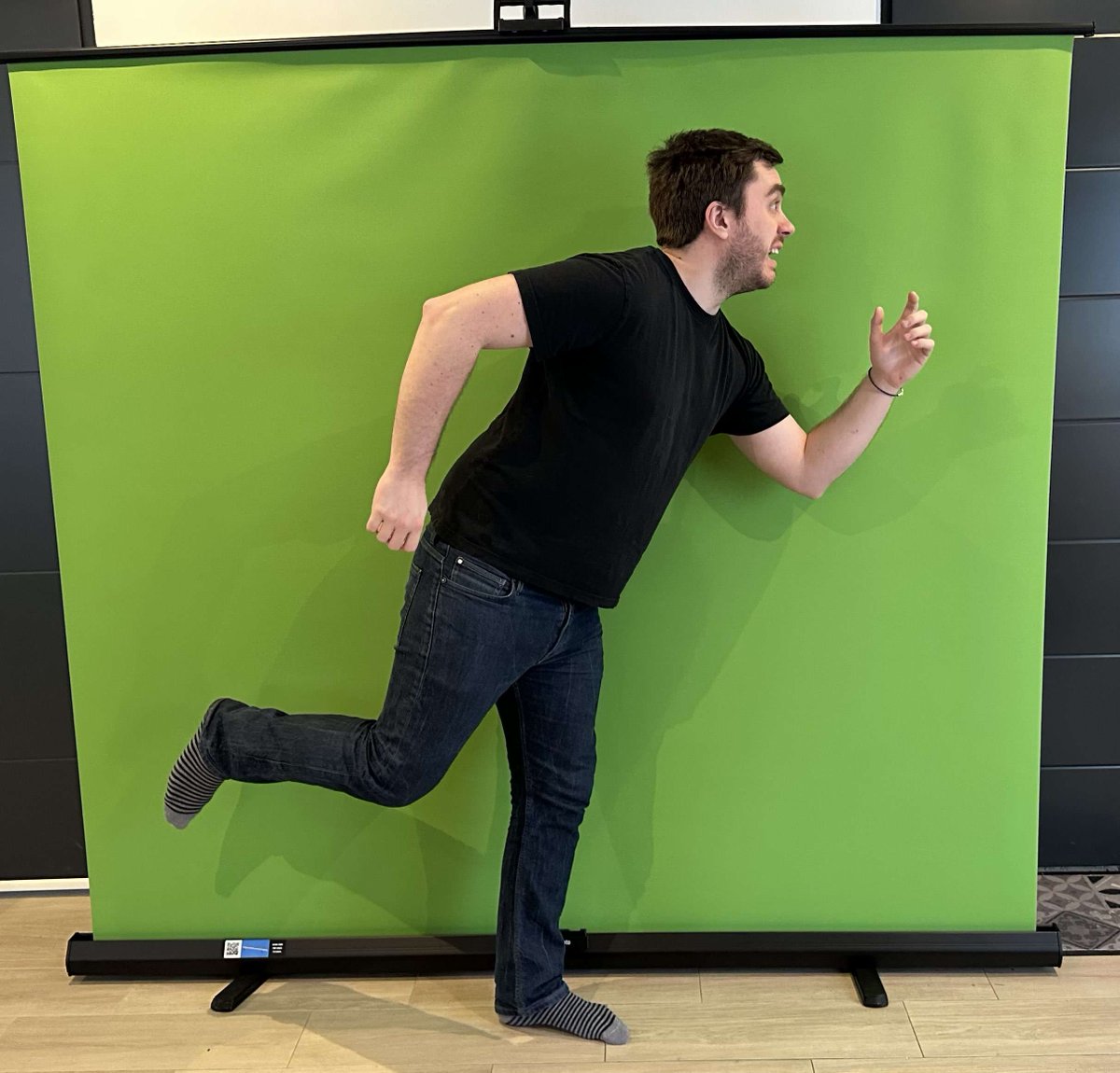 ZeratoR's tweet image. Je viens de recevoir le GreenScreen XL, on va vous faire gagner des trucs. Faites-nous rêver avec vos + beaux montages. @elgatoFRA choisira le meilleur et vous enverra micro et cam(T.A.S dans une semaine)
Participer:
RT+Follow @ZeratoR+@elgatoFRA+montage en commentaire de ce post