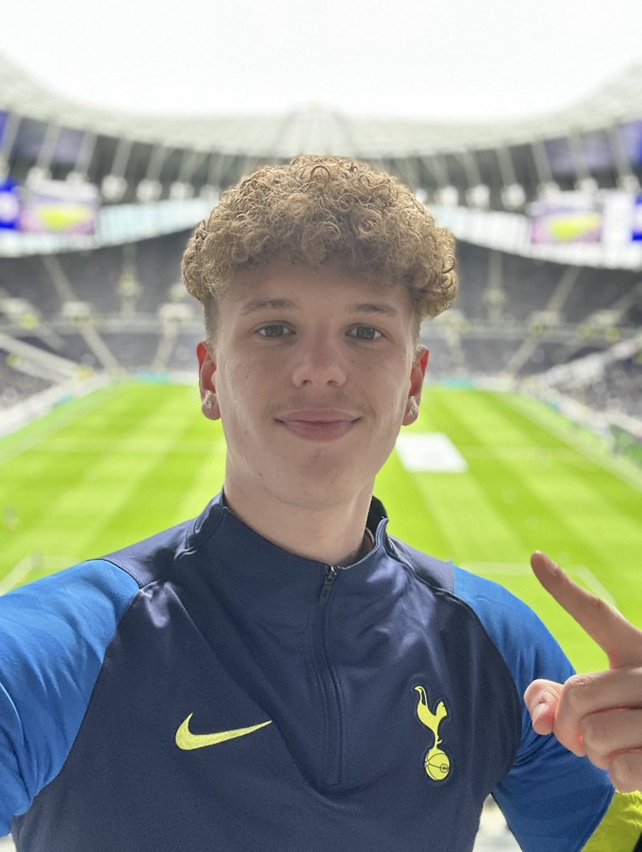 Tottenham Fan Vlogs tweet media