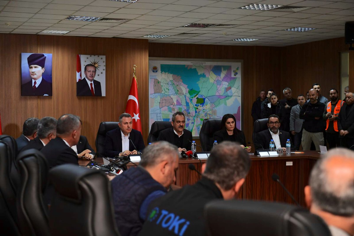 Mahmut Özer tweet media