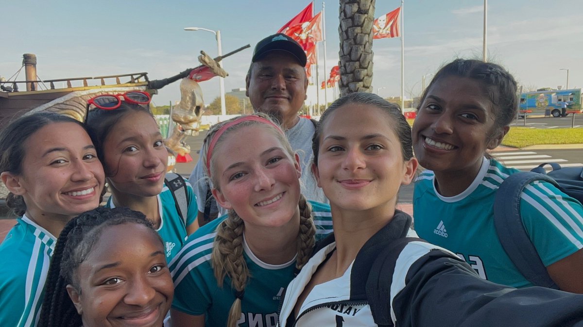 JFlagfb's tweet photo. Thank you @Buccaneers , @zzumbiel , @SteveFid , @RavensFlagFB , @RobinsonFlag , and everyone that put on a great event celebrating our girls and our sport! We had a blast and we got better! https://t.co/942iDckxp9