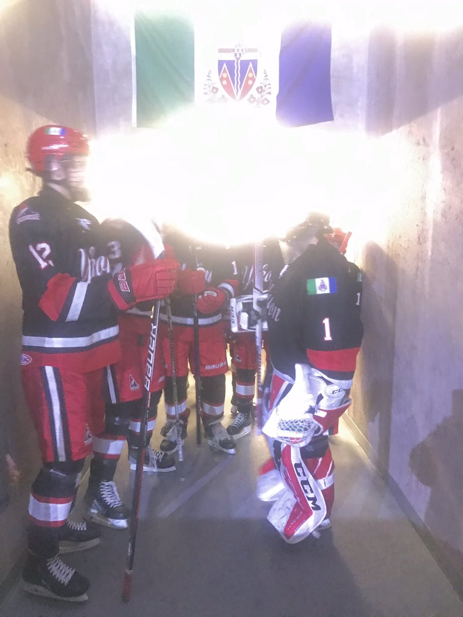 Bill Reid tweet media