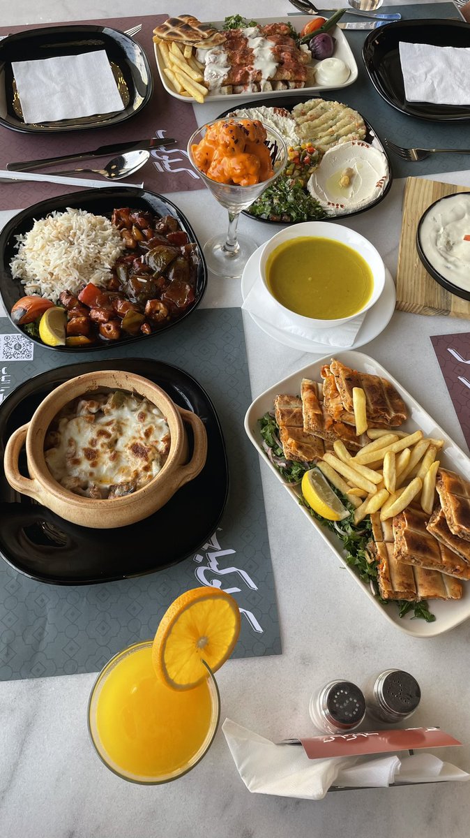 iihsad's tweet photo. مطعم يقدم مشاوي غير عن أي مشاو��🤩
كيلو كباب Kilo kabab🍢
بدايتهم كانت من30سنه بالشرقية مختصين بالمشاوي والاكلات اللبنانية🇱🇧الاكل لذيذ خاصة شيش داينمت وطاجن الفاهيتا❤️‍🔥 دورين وجميل ويوفرون #بارتشن 
بنقدم لكم5قسائم شرائية لـ5فائزين الشروط:تابع حسابي وحسابهم @KiloKababsa +لايك ورتويت https://t.co/c1YxX0UKRX