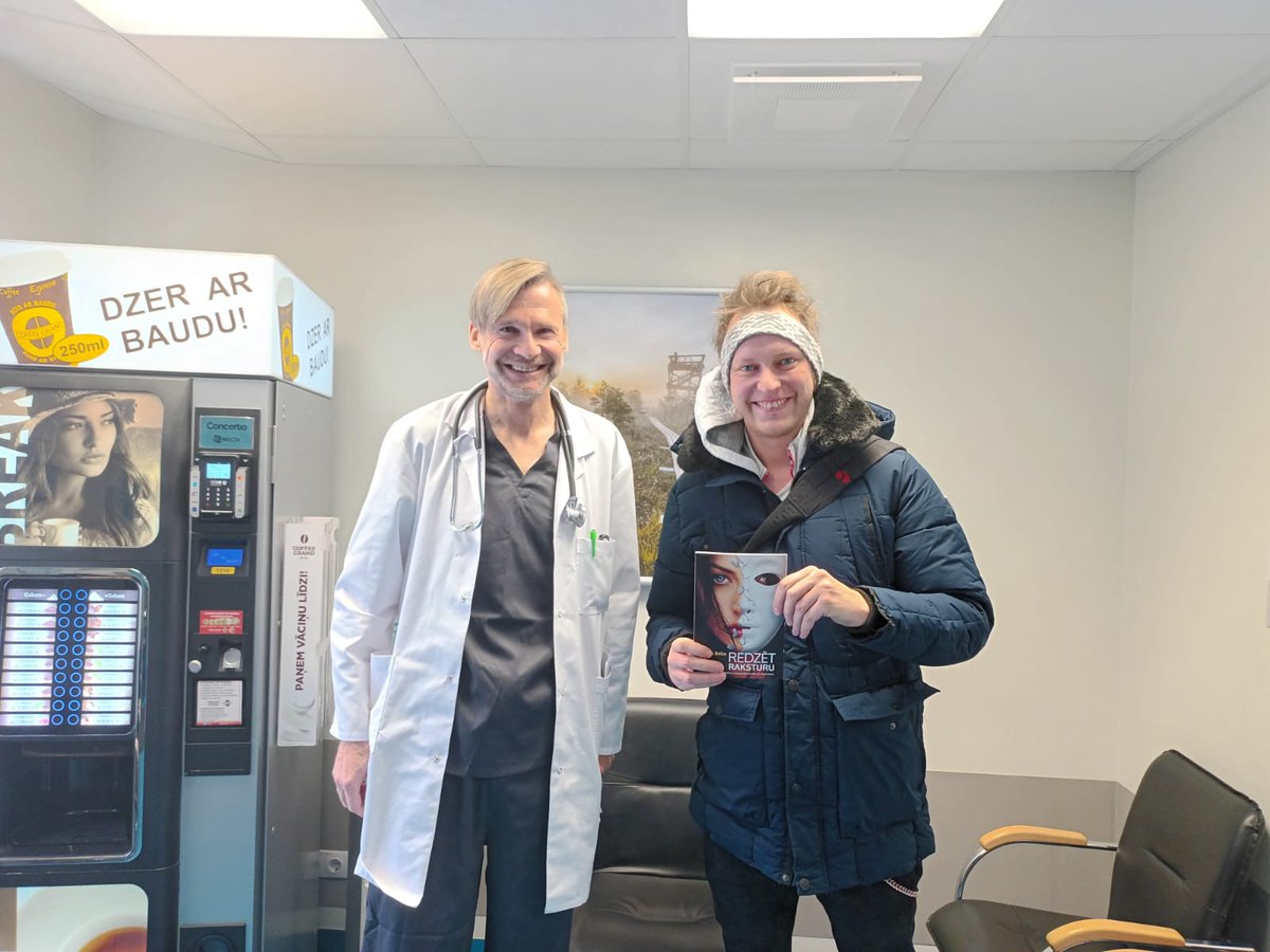 Šodien satiku ārstu Māri Belti, ar kuru pavisam nesen man bija Facebook LIVE saruna par un ap Veģetatīvo distoniju. Tiku pie grāmatas ''Redzēt raksturu'', kā arī Māris man palīdzēja mūžīgajā cīņā ar Veģetatīvo distoniju! 😉
Mūsu sarunas ieraksts - facebook.com/gatis.murnieks…