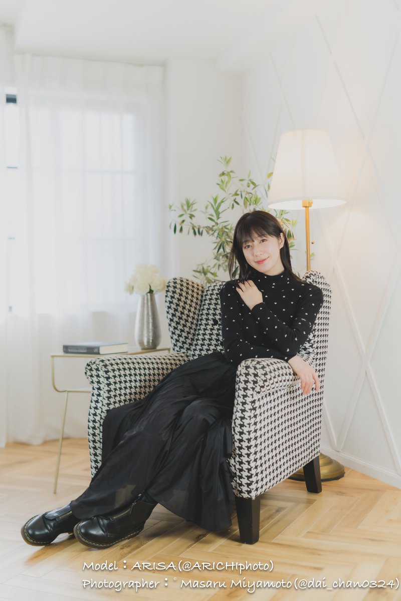 dai_chan0324's tweet photo. 20230212(Sun)
2フロアスタジオシェア企画
at Studio Stella 3F & 4F
第4部
#アリサ さん(6回目)
@ARICHIphoto
その3
#Portrait
#Photography
#PortraitPhotography
#PortraitInJapan
#写真好きな人と繋がりたい
#ファインダー越しの私の世界
#BlackCoordination
#WinterSunLight
#Light & #Shadow https://t.co/HIf5j6U2U8
