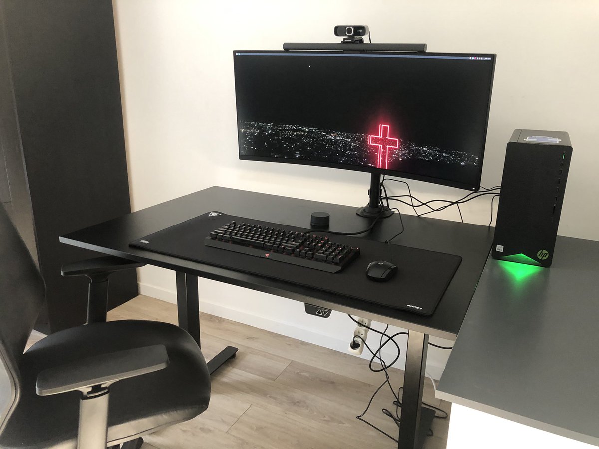 Le Chrétien Dev tweet media