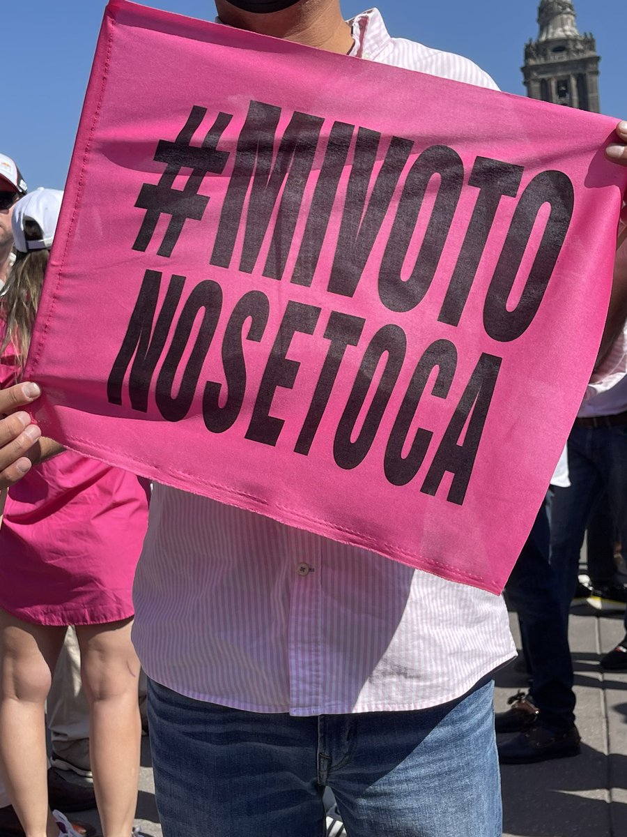 mananaramos's tweet photo. #mivotonosetoca https://t.co/J44ZzfWoFp