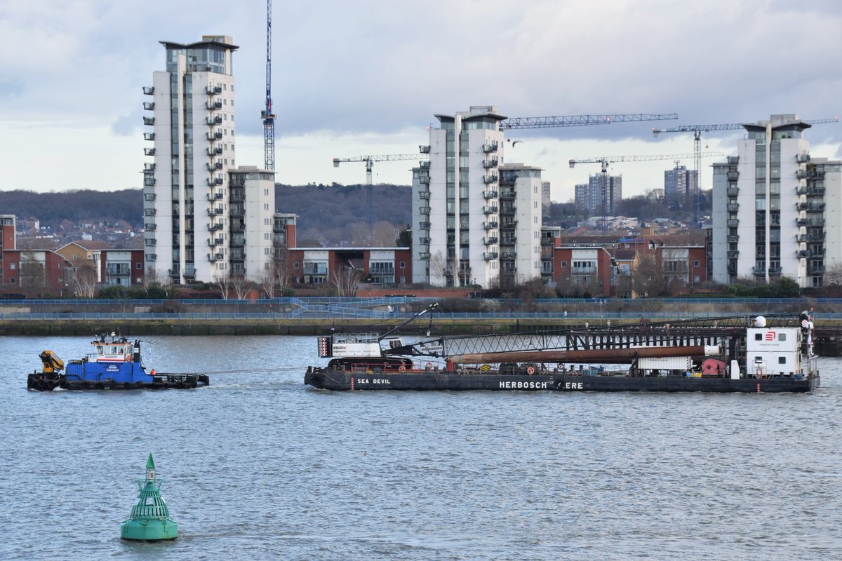 #dlr_blog tweet media