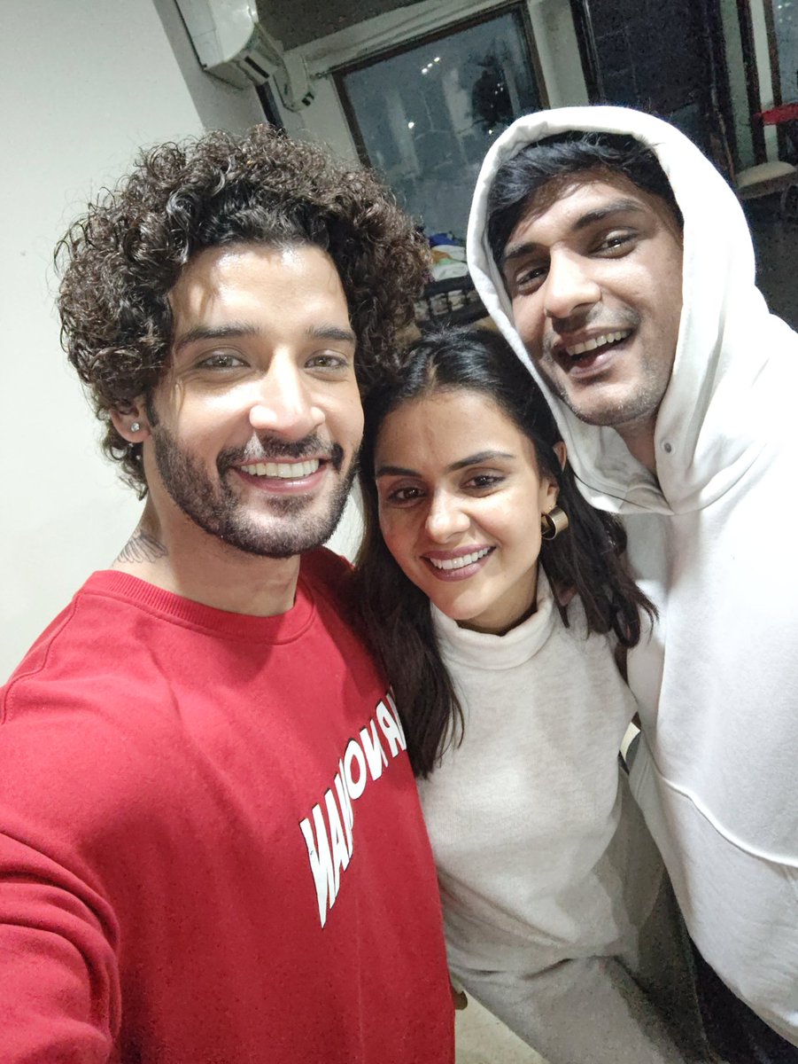 Some friendship doesn't need validation and reasons. It's just happened naturally 🤟