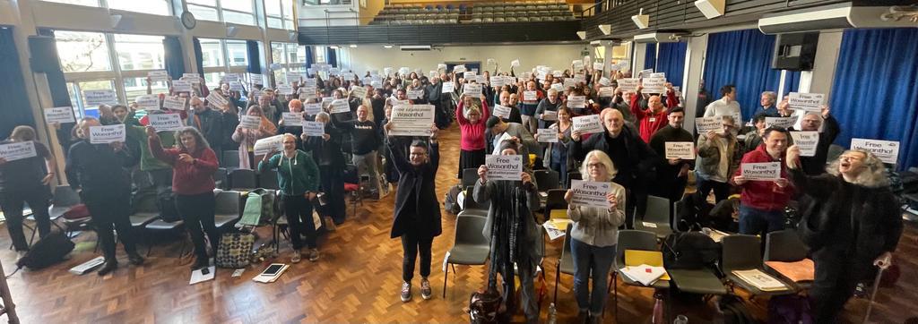 .<a href="/Socialist_party/">Socialist Party</a> #UK🇬🇧  stands in #solidarity with the <a href="/IUSFSL/">IUSF Sri lanka</a>. They demanded to free all political prisoners including Wasantha Mudalige and ensure #RightToProtest.

#lka #SriLanka #SriLankaPtotest #HumanRights #PowerToThePeople