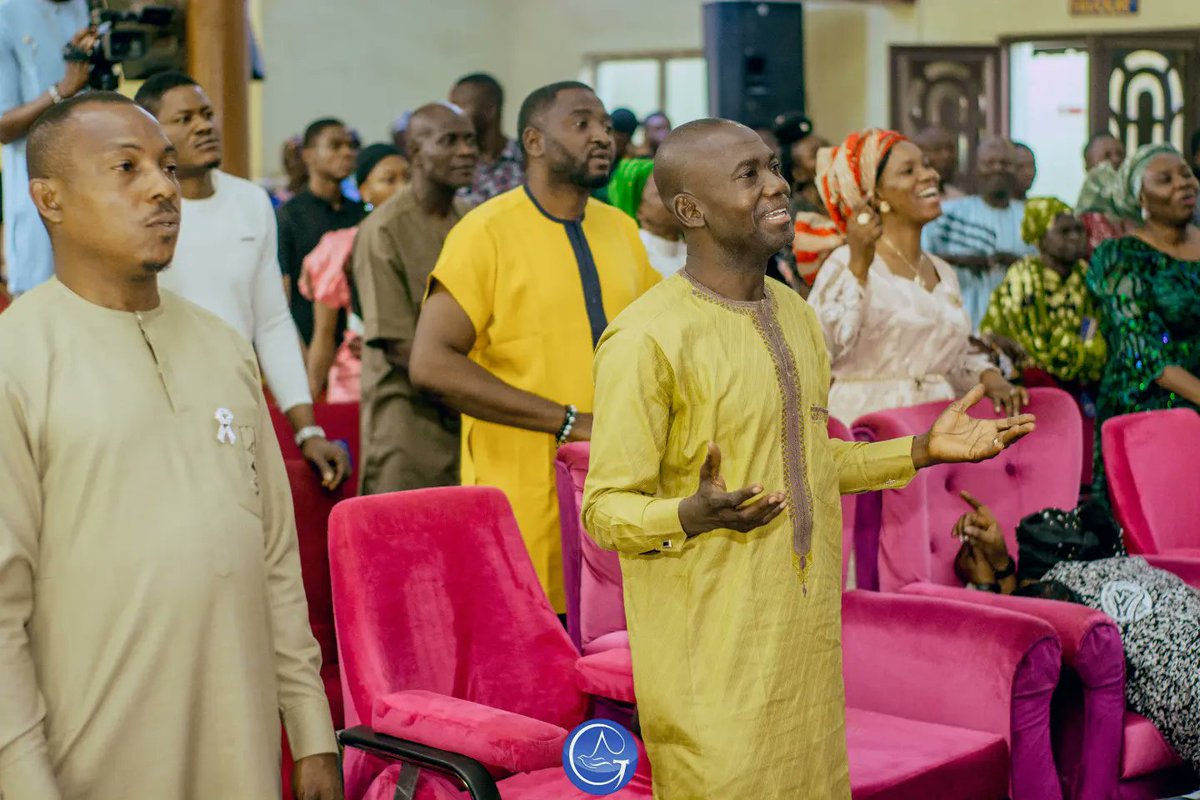 steagracekano's tweet photo. Service Highlights | with Bishop R.O Olowo | Sunday, 26th Feb. 2023

@steagracekano 

#GlowingBride #LeadingLight #BishopROOlowo #RevMrsLoisOlowo #Stea #Grace #SteaGrace #Kano #2023 #February #retweet #rt https://t.co/A1NAXC31lg