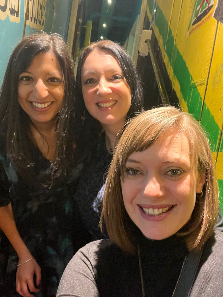 fairycb's tweet photo. Amazing weekend with these beauties! Can't wait to do it all again #loveis #friendship #mummies #birthdays #roadtrip #cocktails #nowsleep! https://t.co/2Jo354JmU1