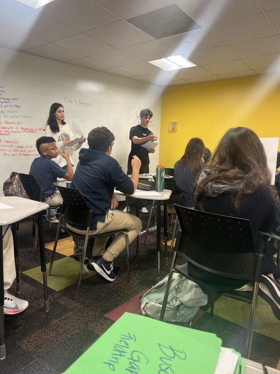 melkel427's tweet photo. With the guidance of OMiami, our Creative Writing scholars delivered poetry workshops to 6,7,8,9,&amp;10th grade students.  @iPrepAcademy we nurture the love of writing and collaboration💝 @omiamifestival @MDCPS https://t.co/pDFMHC3jdU