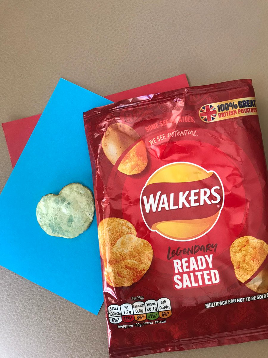 MR_VIPS's tweet photo. @walkers_crisps.
#LoveFromWalkers https://t.co/oxhD5Cv0a0