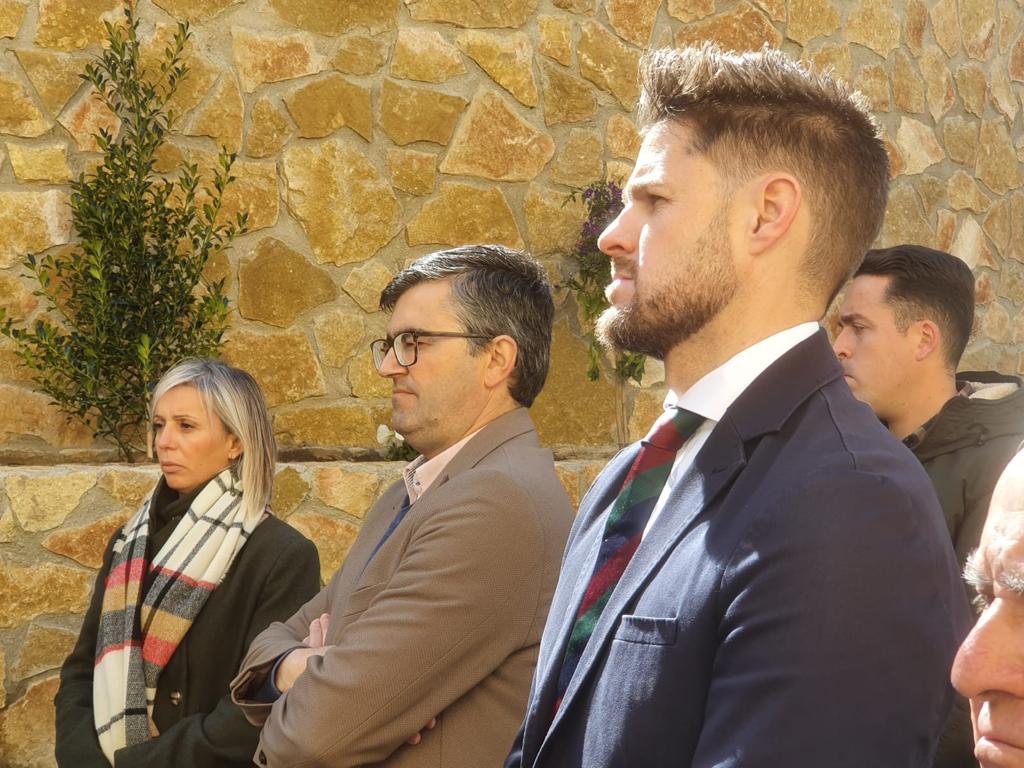 Acompañamos al equipo de gobierno de #Lanjaron en la inauguración de su lavadero, recuperado con un subvención de  la Junta de Andalucía.
Así se lucha contra la despoblación, con recursos.
<a href="/EmpleoJunta/">Consejería de Empleo, Empresa y Trabajo Autónomo</a> <a href="/JuntaGranada/">Junta Granada</a> <a href="/ERICESCOBEDO/">ERIC</a> <a href="/lidiareyes1/">Carmen Lidia Reyes R</a>