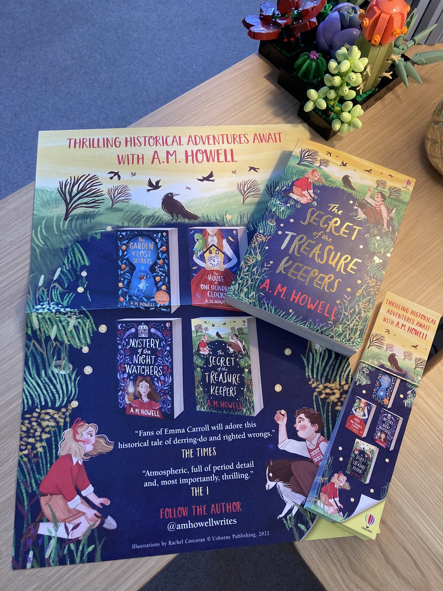 📚Giveaway!📚

To celebrate World Book Day I’m giving away a signed copy of my latest book, 30 bookmarks and an exclusive poster!

📚Retweet and follow me to enter.
📚Ends 3rd March 5pm. UK only. 
📚Winner picked at random.
📚Good luck! 😀🤞

#WorldBookDay