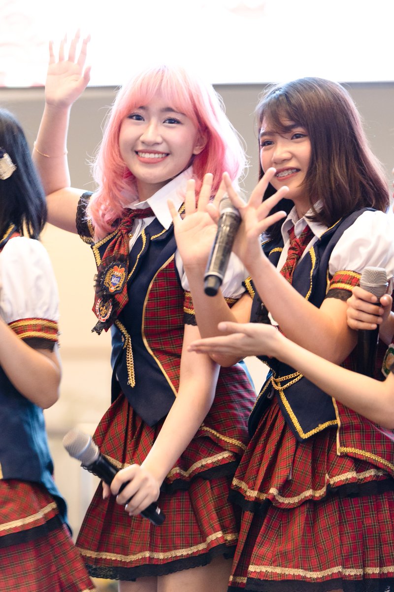 HoshiNoFilm's tweet photo. ＤＩＳ　ＯＲＡＳ　ｃｏｎｔｅｎｔ🤭
Backlogs muna 😅😅😅
*noise galore*

『#MNL48 at Japan Fiesta 2023』DAY ❶ 
ｆｔ。　#MNL48Jamie

🗓️ 02.18.2023
📍 Glorietta

#MNL48JapanFiesta2023
@mnl48official https://t.co/81B51Vg3uv
