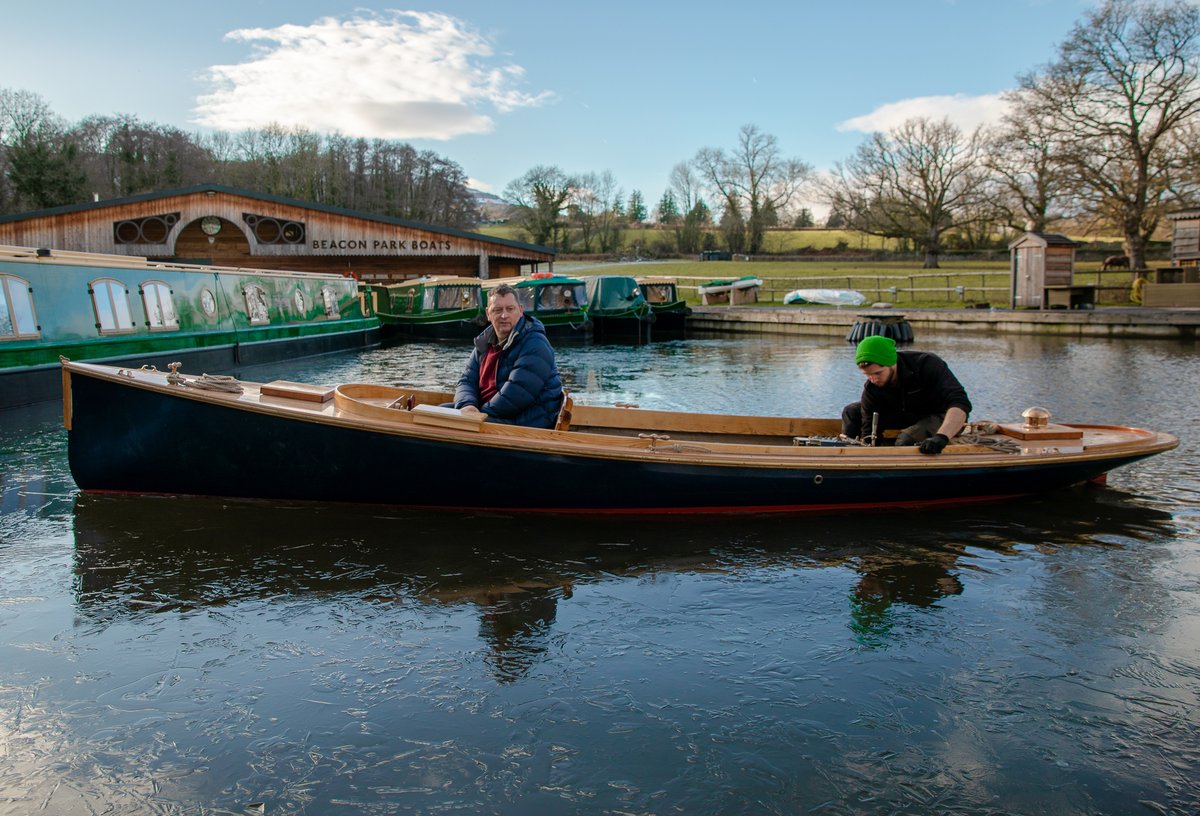 We have an unrivalled collection of classy electric boats for hire on the Monmouthshire and Brecon Canal.  Why not take mum for a Sunday cruise and a canalside pub lunch on Mother's day.  #launch #cruise #boathire #luxuryboats #mothersday #mothersdaygift #motheringsundaylunch