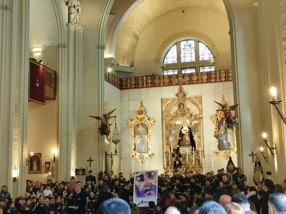ElCodal's tweet photo. El Santuario hasta arriba desde las 11h, marcha tras marcha el nivel de la musica es una BARBARIDAD, siguen creciendo.

¡A la verdad! Es un marchón de inicio a fin.

Sevilla os debe muchísimo @LosGitanosSM. https://t.co/K5BIx7PRG6