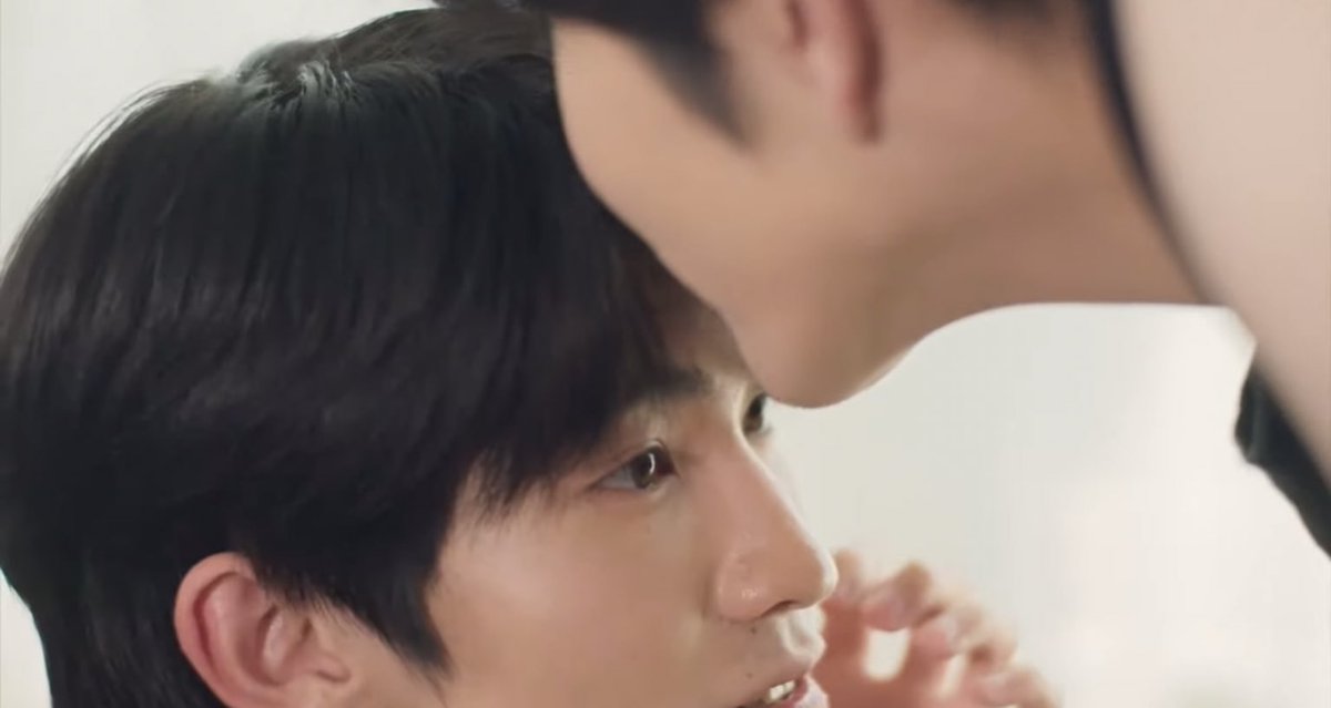 JuJaneee's tweet photo. ซีนนี้คือที่สุดดดด แง้งงงน่ารักจนน่าหอมหัวใช่ไหมฟิวส์ #FutureSeries #FutureTeaser https://t.co/xon9E2liUO