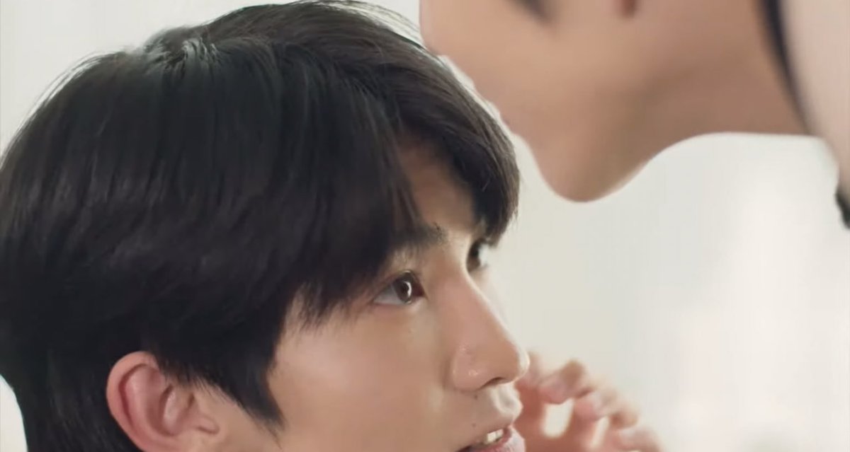 JuJaneee's tweet photo. ซีนนี้คือที่สุดดดด แง้งงงน่ารักจนน่าหอมหัวใช่ไหมฟิวส์ #FutureSeries #FutureTeaser https://t.co/xon9E2liUO