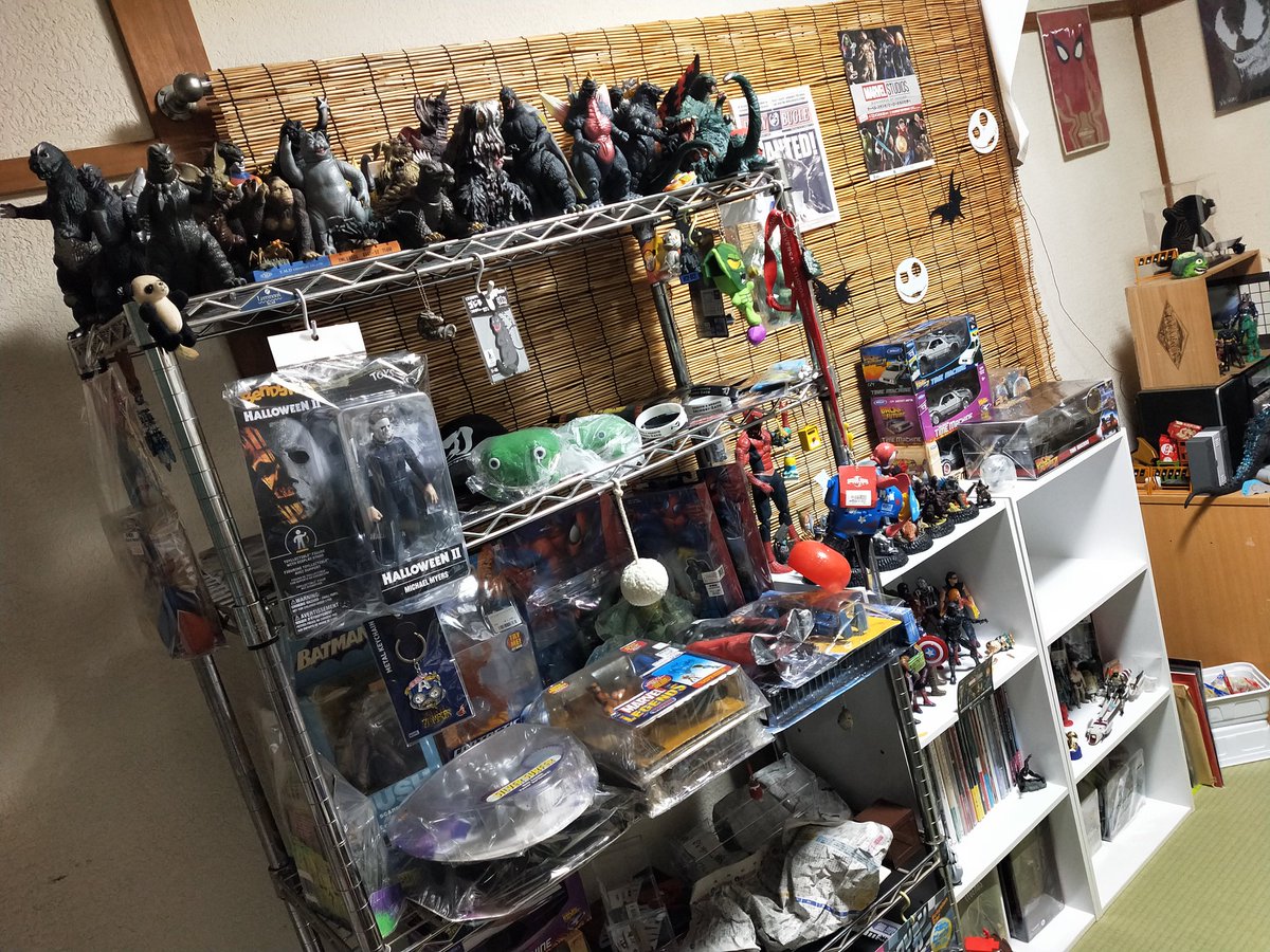 MildSieepy's tweet photo. 初めてツイートします
アメトイとゴジラ集めてます

おすすめはトイビズのスパイダーマン、ファンタスティックですね😁 https://t.co/BiJroqJ7VF