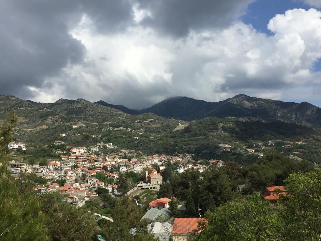 Cyprus4Holidays's tweet image. Agros offers a picturesque blend of nature and culture. The charming mountain village is surrounded by lush greenery and stunning landscapes. 

📍Agros, Troodos

📸 @Cyprus4Holidays 

#Agros #Cyprus #PanoramicView #NatureLovers #nature