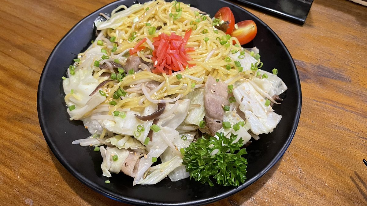 Jiaofu's tweet photo. 新メニューの焼きラーメン
しっかりした味付けで酒のアテにもピッタリ🇯🇵 https://t.co/1OWCcQpuX1