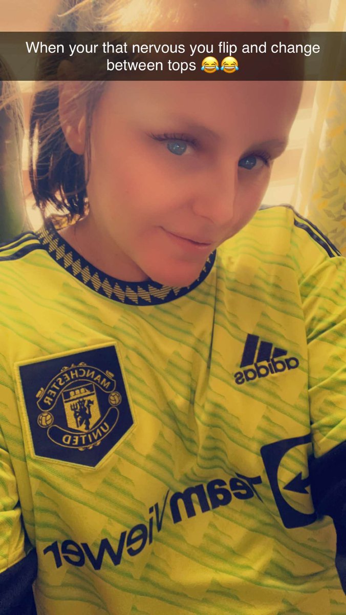 I’ve changed my top three times 😂😂 that’s the nerves kicking in, feel like when England played in the euro final, we got this!! 😂🙏 #MUFC #CarabaoCup #MANNEW
