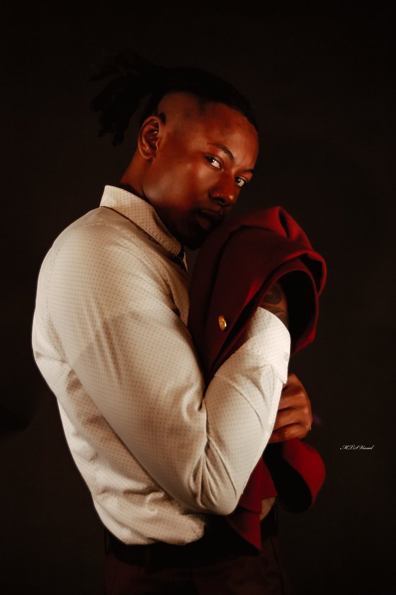 MTSVisual's tweet photo. Melanin Valentines story pt. 2
_______

Valentine's Day is the poet's holiday.
_______
.
.
Model: @_michaelmanifested 
Studio: @wmw_studios 
Agency: @alexandriaagency 
.
.
#photooftheday #photography #photoshoot #art #artist #artwork #visual #captureoftheday #capturethemoment https://t.co/2RcWMj3pFw