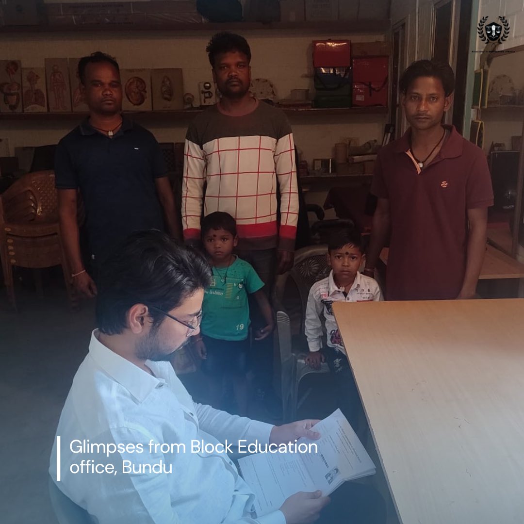 APNA_org's tweet photo. APNA’s Help Desk at Bundu, Ranchi for the RTE campaign. https://t.co/72yt8mRe7y