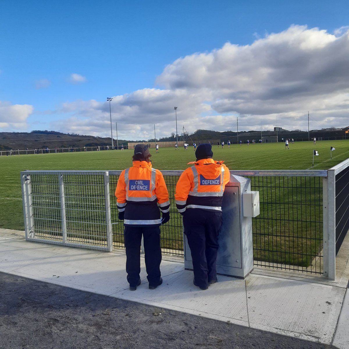 Mon Civil Defence tweet media