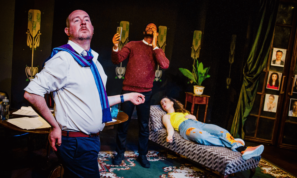 Review: <a href="/OliveAndStavros/">Olive & Stavros</a>' The Play With Speeches <a href="/BrocJackTheatre/">Jack Studio Theatre</a>

Metatheatical fun abounds 

oughttobeclowns.com/2023/02/review…