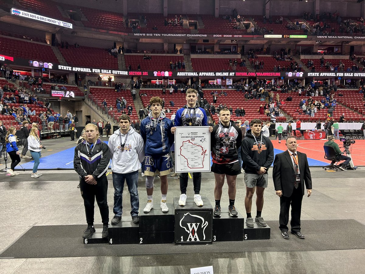 Blessed to have got 2nd placed in the division 3 220 lb weight class! <a href="/AquinasBlugolds/">Aquinas_Blugolds</a>