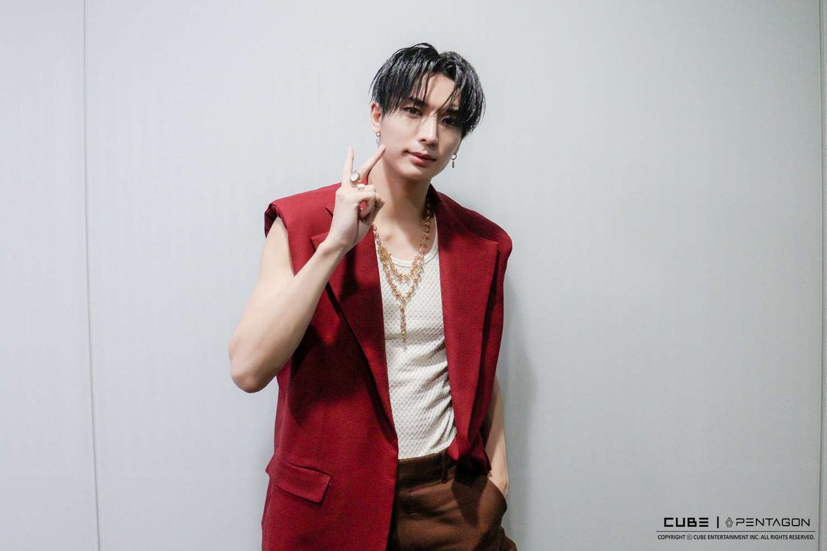 timeto_yuto_'s tweet photo. 20220226 공식 트위터😁

[📸] 펜타곤 12th Mini Album [IN:VITE U] 활동 비하인드 ①

더 많은 사진은 U CUBE 펜타곤 Media 게시판에서 확인하세요!
📎 https://t.co/ulqXbWK5hS…

#펜타곤 #PENTAGON
#INVITE_U
#Feelin_Like
#유토 #YUTO @cube_PTG https://t.co/AnV2M0LrGL